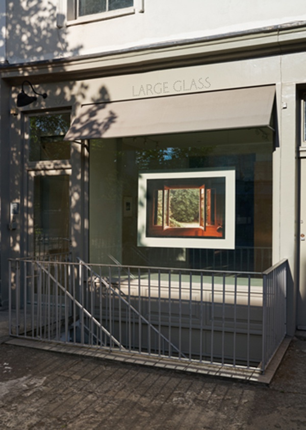 Guido Guidi “From the Interior” at Large Glass, London, 2015