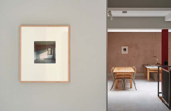Guido Guidi “From the Interior” at Large Glass, London, 2015