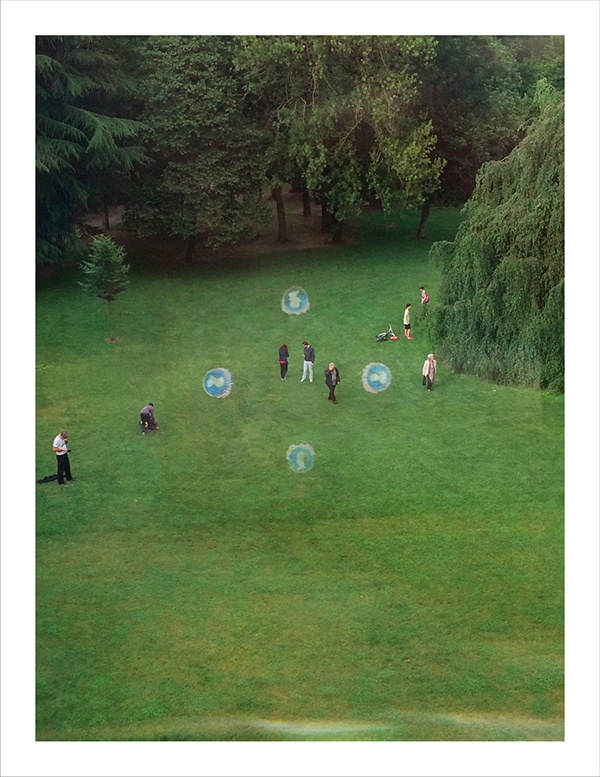 Alessandro Sambini “People at an Exhibition” at Galleria Michela Rizzo, Venice, 2016