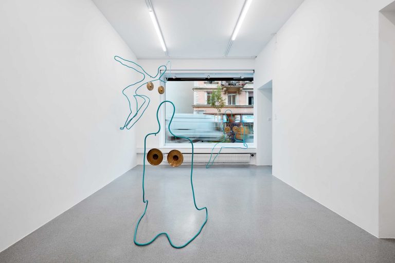 Sarah Ancelle Schönfeld “Tout Doux Gong Bath” at jevouspropose, Zurich